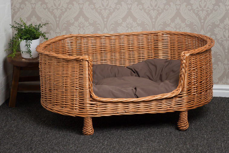 Prestige Wicker Dog Bed Sofa Basket Two Sizes Handmade Comfort